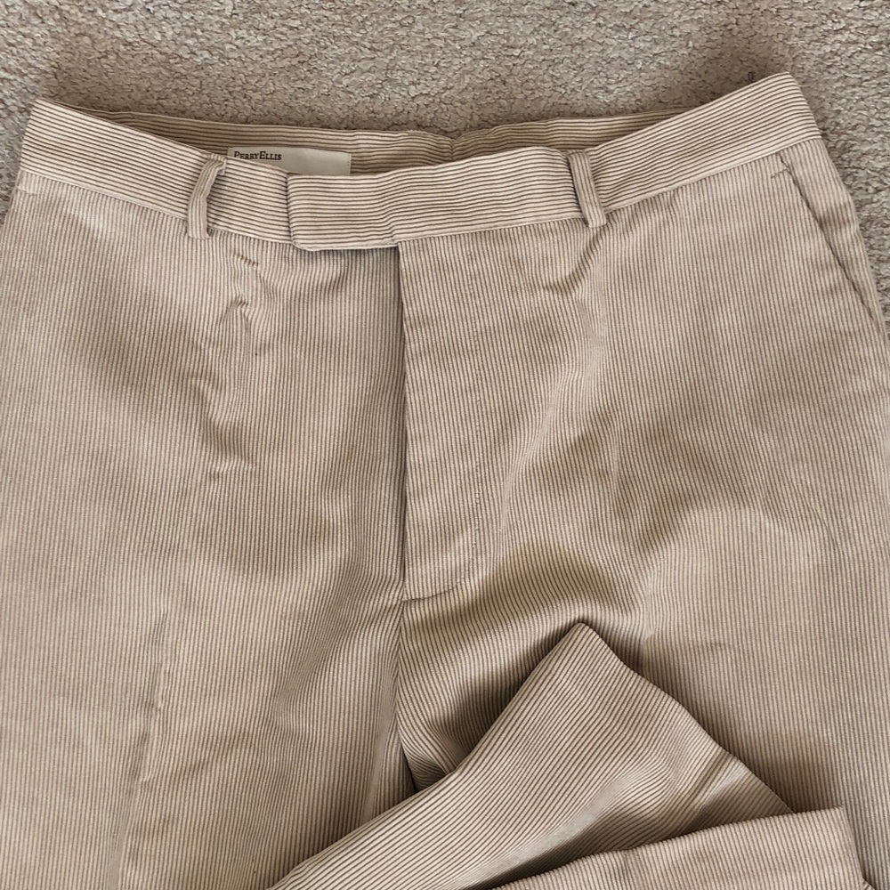 Perry Ellis Men’s Corduroy Pants in Light Tan - Picture 3 of 7